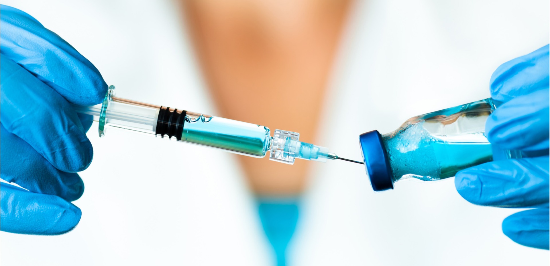 Alertan mensajes falsos de vacunación abierta contra COVID en CDMX -