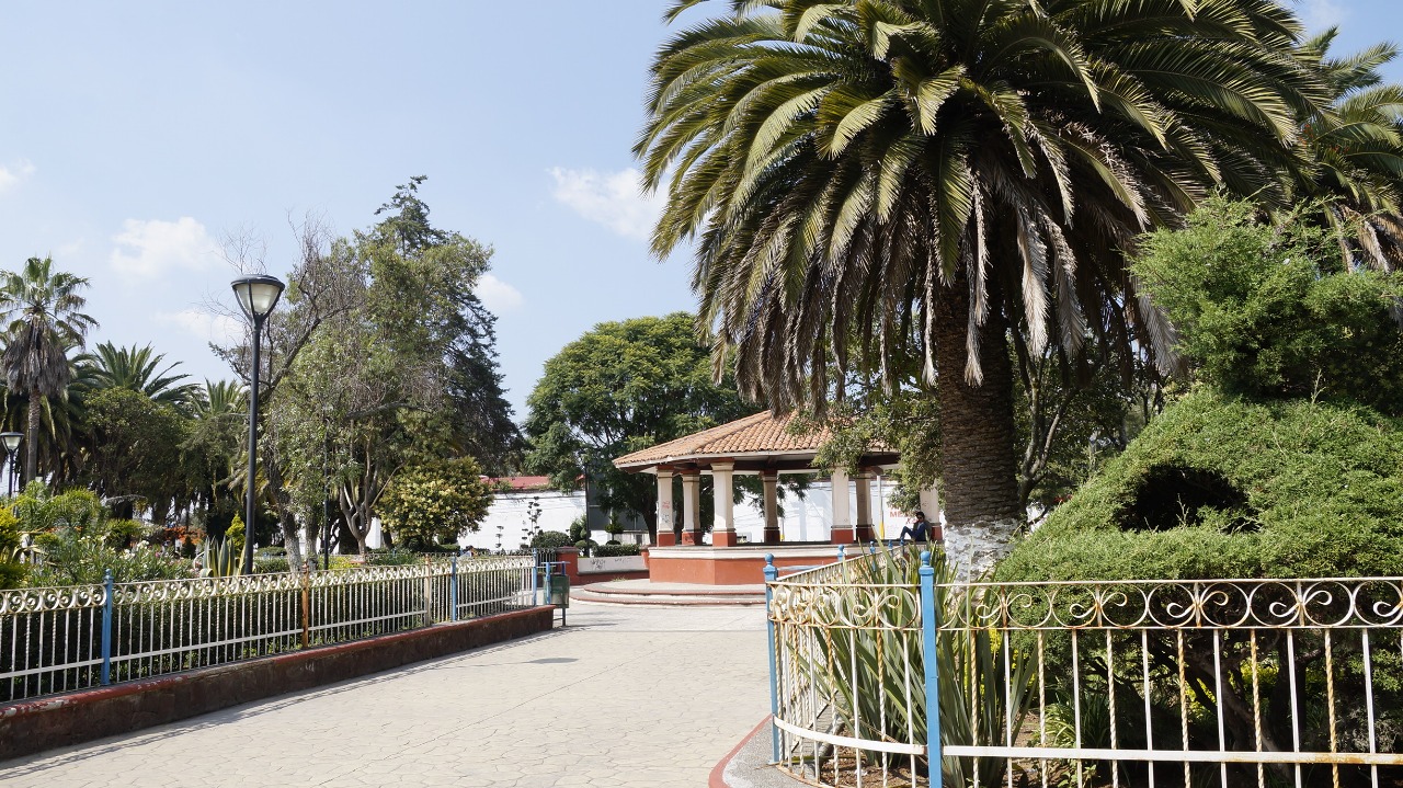 Refleja ambiente patrio plaza principal de Tenango del Aire Heraldo del Estado de México Refleja ambiente patrio plaza principal de Tenango del Aire Heraldo del Estado de México