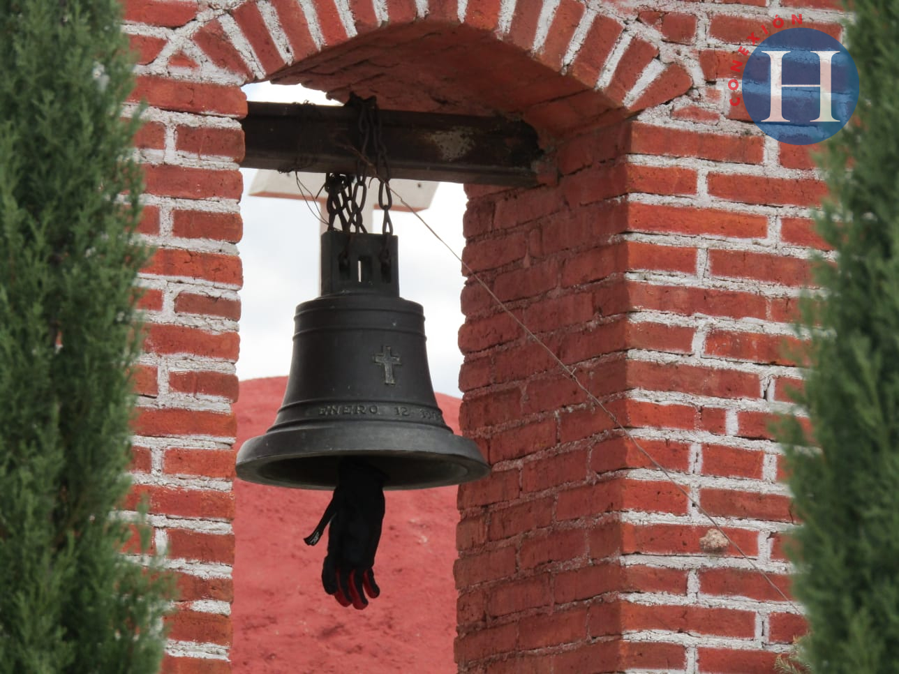 Indigna a feligreses robo de campana en iglesia de Axapusco - Heraldo del  Estado de México